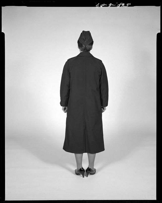 IPD (6), Pam/coat all-weather, back view