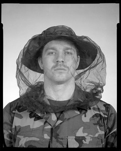 Camouflage hat with insect net
