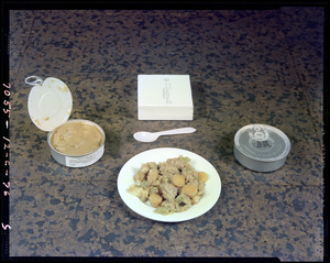 Lamb stew in can layout of package contents