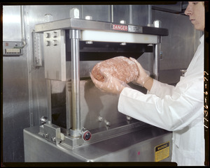 Man holding ground meat