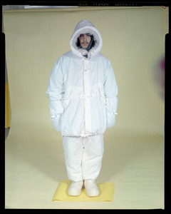CEMEL - clothing, cold weather, cold-dry uniform, outer layer (white)