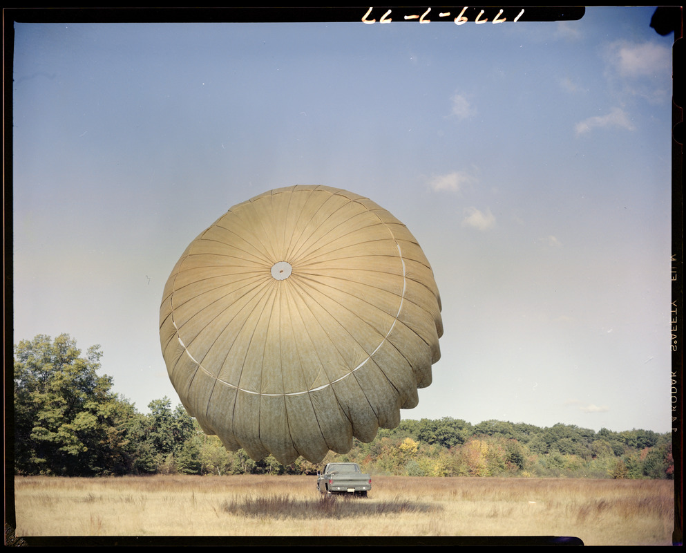 AMEL - ADEL 34' diameter Certex parachute