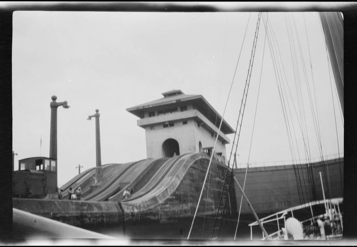 Panama Canal Digital Commonwealth