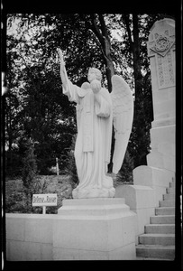 Statues on the grounds of the Basilica of Sainte-Thérèse, Lisieux