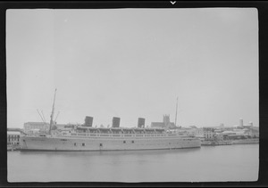 Monarch of Bermuda docked at Hamilton, Bermuda