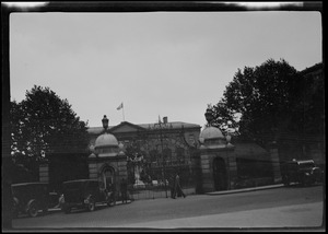 Dublin, entrance to the Dáil, Leinster House