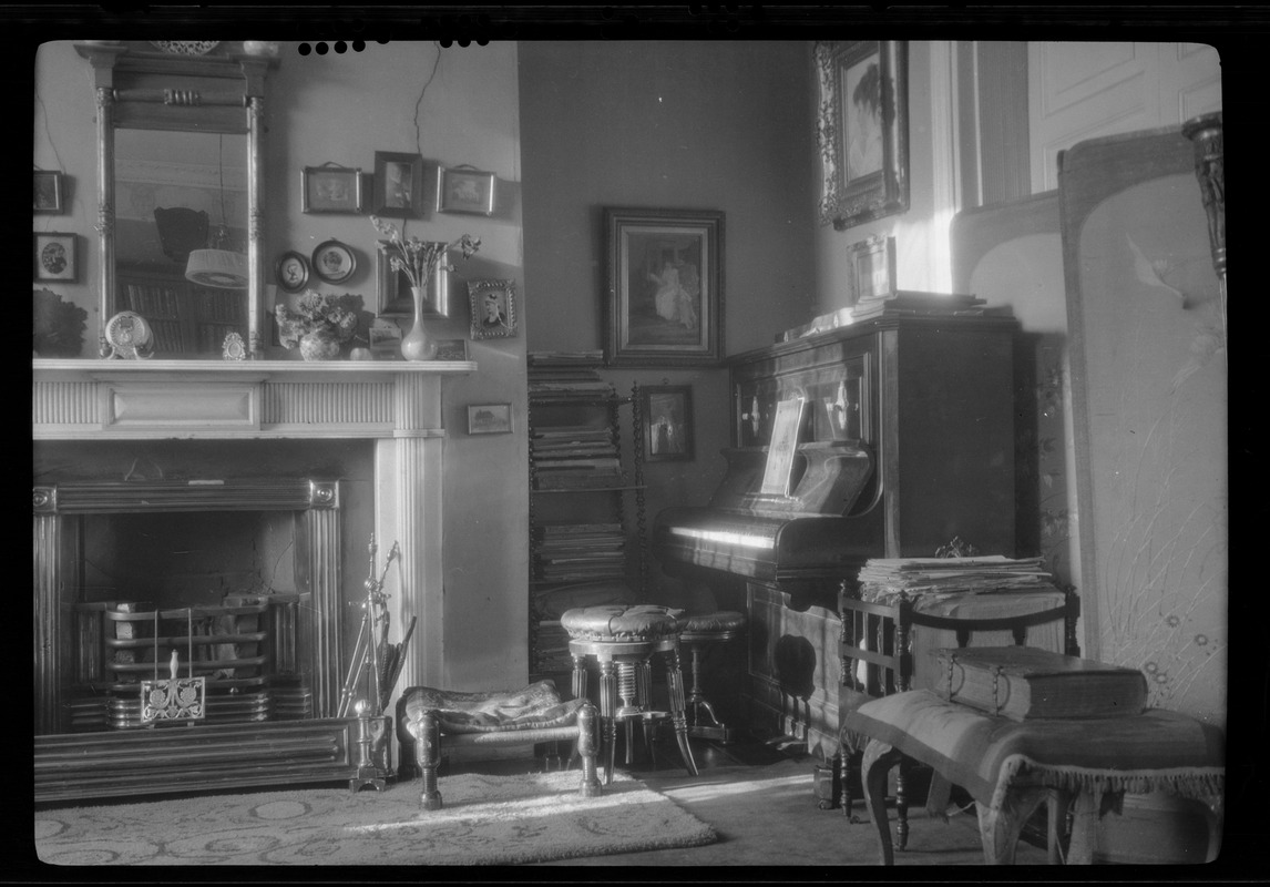 10 Pembroke Rd., Dublin, drawing room of Miss Gleeson's home where I lived during the winter of 1921-1922