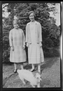 Kitty and Gracie MacCormack, Dun Emer, Dublin