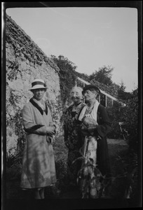 Evelyn Gleeson, Mrs. Henry, and Mrs. Edmund Leary in the garden of Dun Emer, Dublin