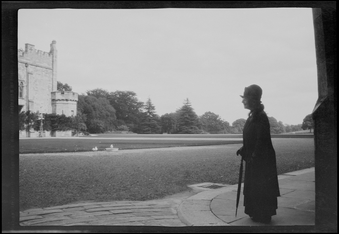 Miss Gleeson at Kilkenny Castle