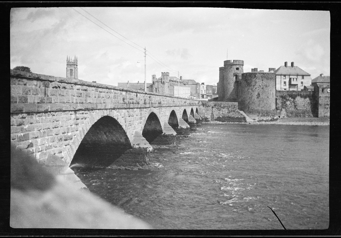 Thomond Bridge, Limerick