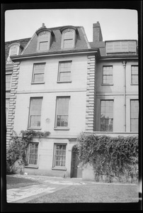 London, house occupied by the artist James McNeill Whistler in Chelsea
