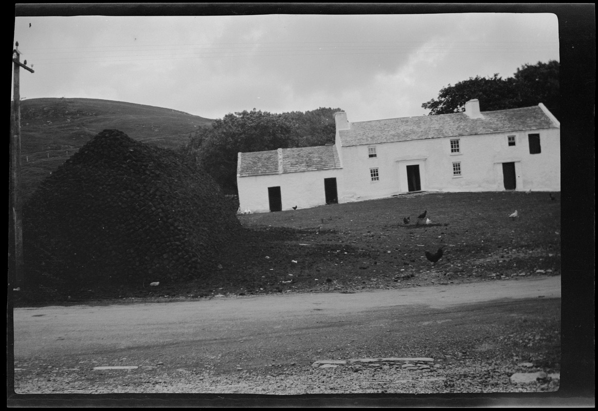 Gortahork, Co. Donegal, houses opposite McFadden's Hotel