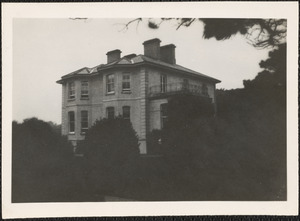 "Laragh," home of the O'Byrne family, Killiney, Ireland