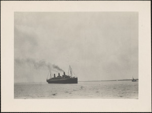 Ships in the Elbe river near Hamburg, Germany