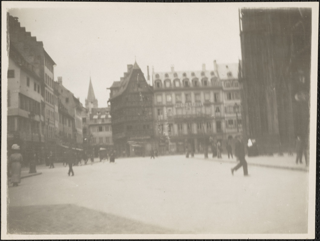 The square in front of the cathedral, Chartres