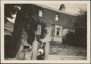 Portland, England, Dr. Howard's house, Mrs. Howard at the gate