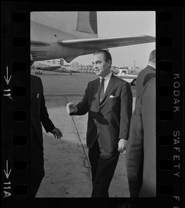 George Wallace, former Gov. of Alabama arrives at Logan Airport to campaign in area for third party candidate for president of U.S.