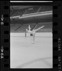 Peggy Fleming practice session at Garden