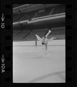 Peggy Fleming practice session at Garden