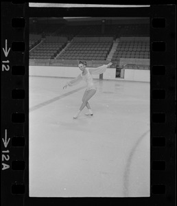 Peggy Fleming practice session at Garden