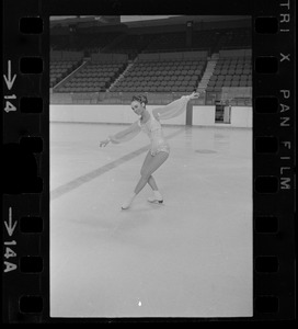 Peggy Fleming practice session at Garden