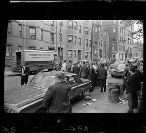 Dudley Street, Roxbury, during manhunt for Charles Street Jail escapee