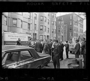 Dudley Street, Roxbury, during manhunt for Charles Street Jail escapee