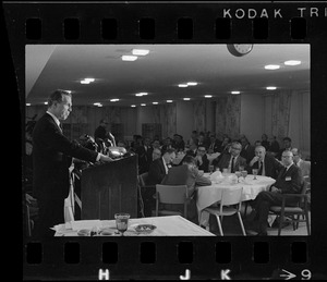 Mayoralty candidate Kevin White address students and newsmen at a debate sponsored by the Sigma Delta Chi fraternity held in the executive dining room at the Prudential Center