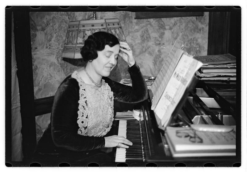 Miss Elizabeth O'Connell