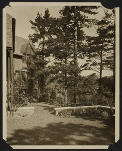 Exterior view of the Dreier House, garden enclosure, Winchester, Mass., undated