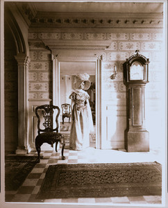 Hallway door to north parlor, Wentworth-Gardner House, Portsmouth, N.H., ca. 1915