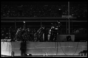 Beatles concert at Shea Stadium: Sounds Incorporated (opening act) in performance