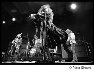 Ian Anderson -- frontman of Jethro Tull in 1969 : r/OldSchoolCool