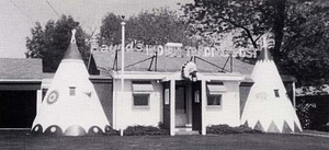 Bayrd's Indian Trading Post, Main Street, circa 1985