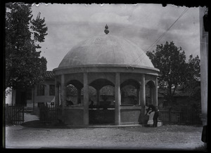 Czerma in front of a mosque