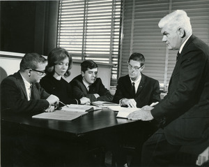General Electric College Bowl Team