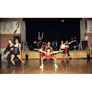 Dance performance at Cultura Viva.