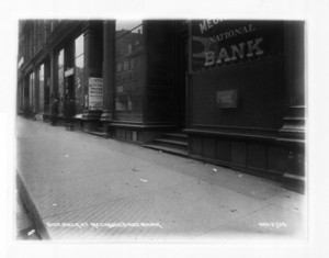 Sidewalk at Mechanics National Bank, 378 Washington Street, Boston, Mass., November 27, 1904