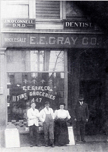 EE Gray Company, 447 Main Street, circa 1909