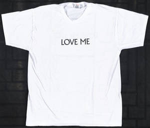 Love me, love me not : contemporary Art from Azerbaijan and its neighbours : souvenir t-shirt