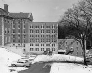 The 1956 addition to Stetson Hall and the Roper Center addition
