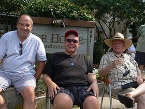 Parade watchers : Provincetown Carnival parade