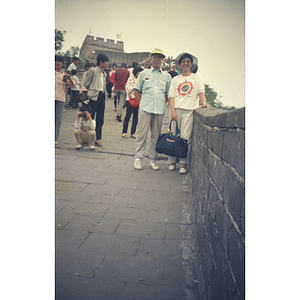 Suzanne Lee stands on the Great Wall of China