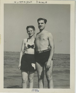 Bernice and David Kahn seated posing at Winthrop Beach