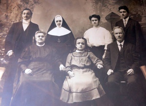 The family of my great-grandparents Jules Sourdif and Rosalie Parert