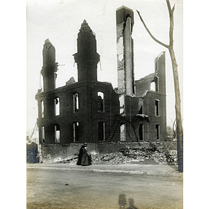 Photograph of building remains after the great fire in Chelsea, Massachusetts, 1908