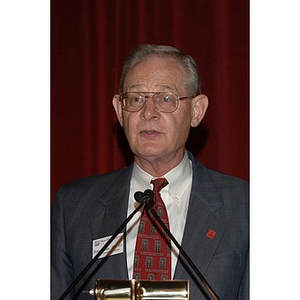 Dick Power speaks at the Alumni Ball