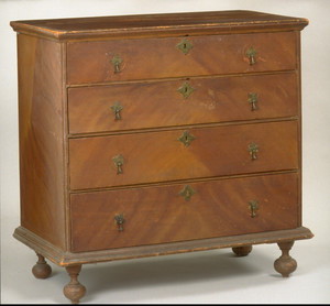 Four-drawer Chest