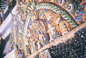 Detail of temple door sculpture